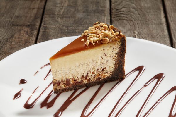 Peanutbutter Cheesecake Slice